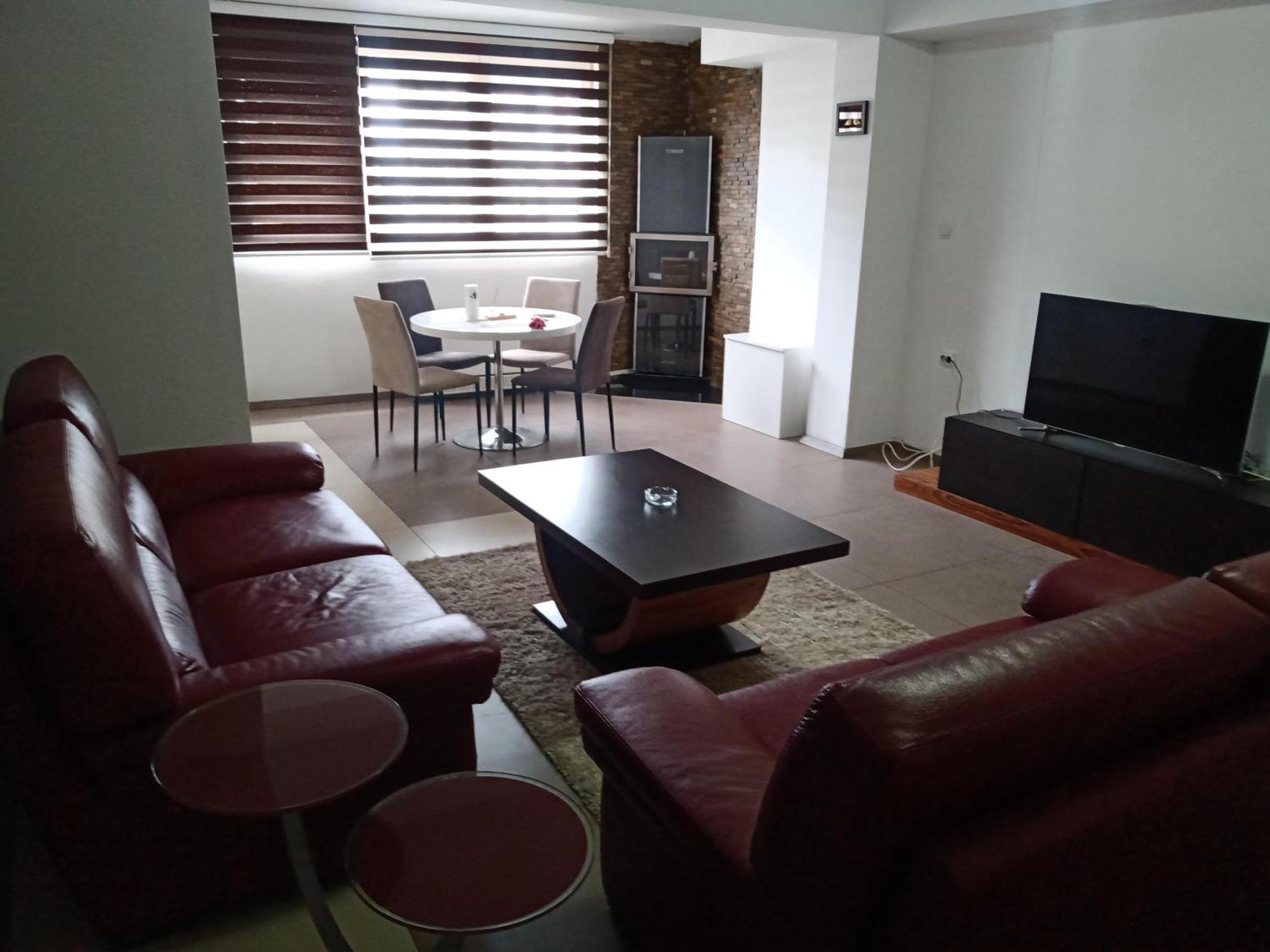 Central Lux Apartment Skopje Ngoại thất bức ảnh